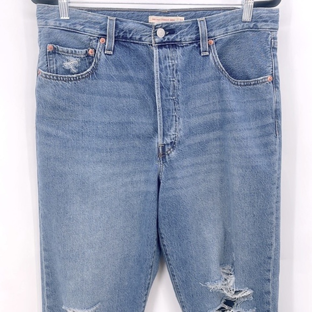 Levi’s Signature High Rise Rib Cage Straight Leg Distressed Jeans - Picture 7 of 13